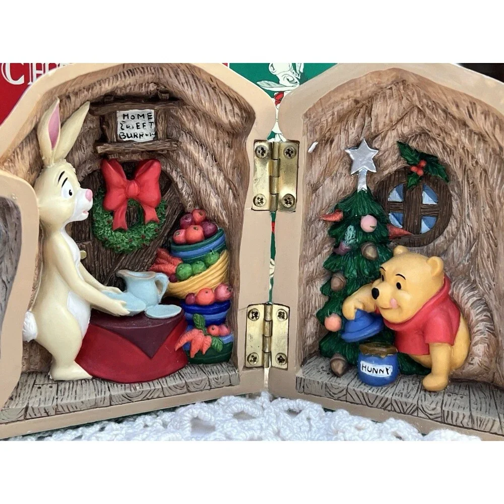 Vintage Disney Christmas At Our House Winnie Pooh Rabbit Piglet Hinged Tree 1995